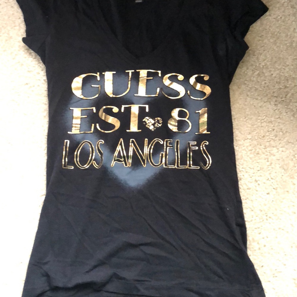 Guess T shirt